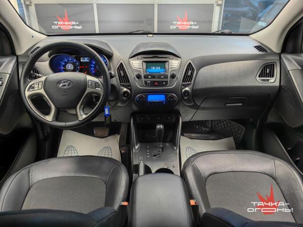 Hyundai ix35 I Рестайлинг с пробегом 2015 года, цена 1 368 000 рублей, 165000 км, внедорожник, Автокод Объявления