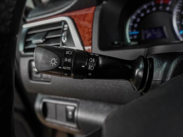 Toyota Camry VII (XV50) с пробегом 2013 года, цена 1 349 000 рублей, 239693 км, седан, Автокод Объявления