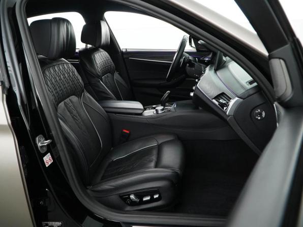 BMW 5 серии VII (G30/G31/G38) Рестайлинг с пробегом 2020 года, цена 4 777 077 рублей, 159635 км, седан, Автокод Объявления