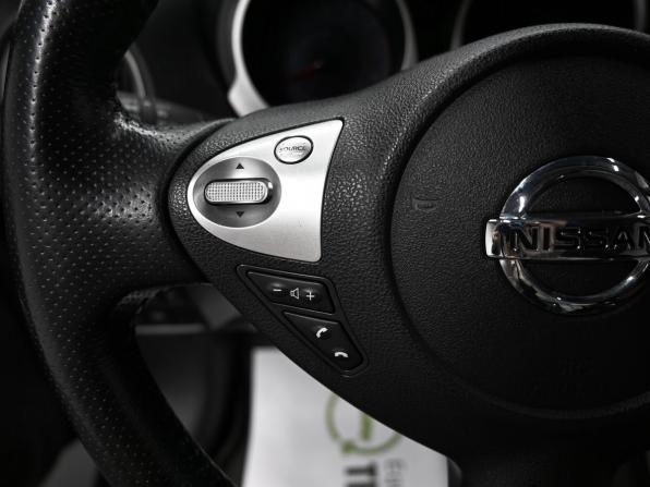 Nissan Juke I с пробегом 2012 года, цена 1 245 000 рублей, 81740 км, внедорожник, Автокод Объявления