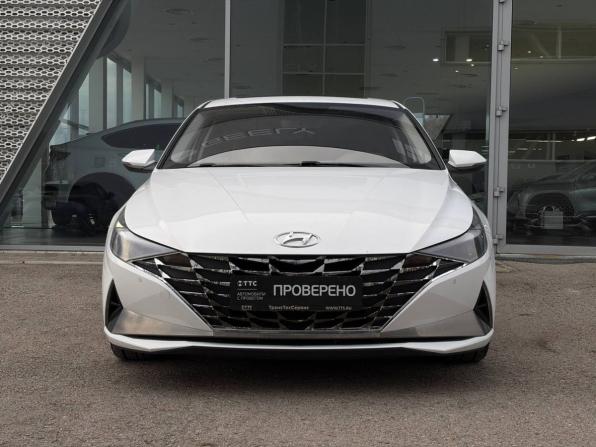 Hyundai Elantra VII (CN7) с пробегом 2022 года, цена 1 999 000 рублей, 90000 км, седан, Автокод Объявления