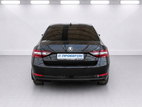 Skoda Superb III с пробегом 2016 года, цена 1 600 000 рублей, 176973 км, лифтбек, Автокод Объявления