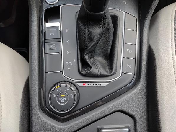 Volkswagen Tiguan II с пробегом 2019 года, цена 2 569 000 рублей, 87789 км, внедорожник, Автокод Объявления