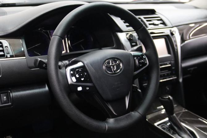 Toyota Camry VII (XV50) Рестайлинг 2 с пробегом 2017 года, цена 1 445 450 рублей, 519752 км, седан, Автокод Объявления
