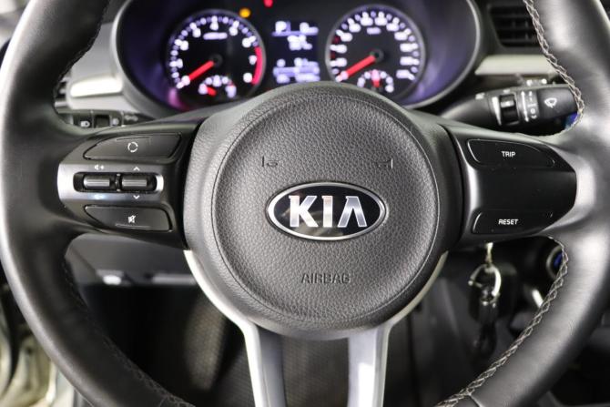 Kia Rio IV с пробегом 2019 года, цена 1 499 990 рублей, 53454 км, седан, Автокод Объявления