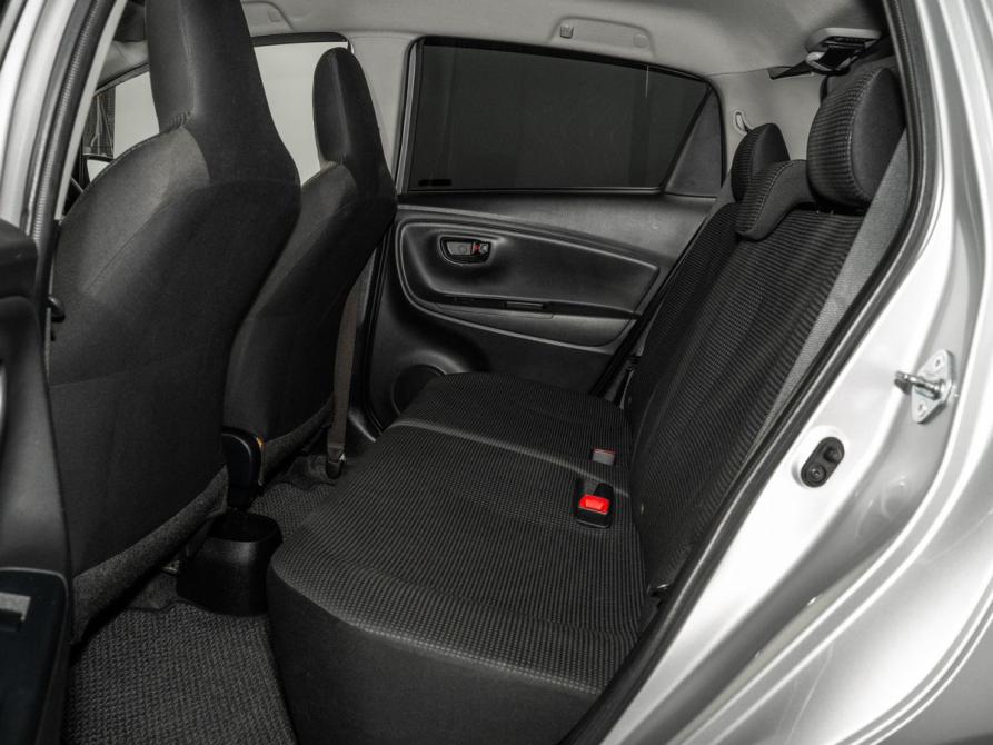 Toyota Vitz III (XP130) Рестайлинг 2 Иркутск  - изображение 7
