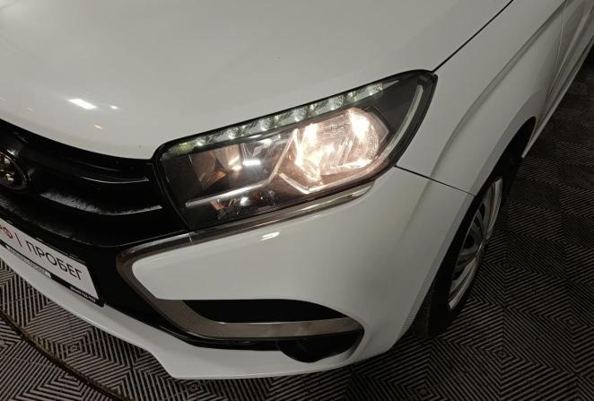 Lada (ВАЗ) XRAY I с пробегом 2017 года, цена 720 000 рублей, 176399 км, хэтчбек, Автокод Объявления