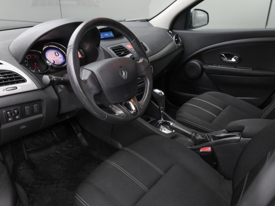 Renault Megane III Рестайлинг Москва  - изображение 16