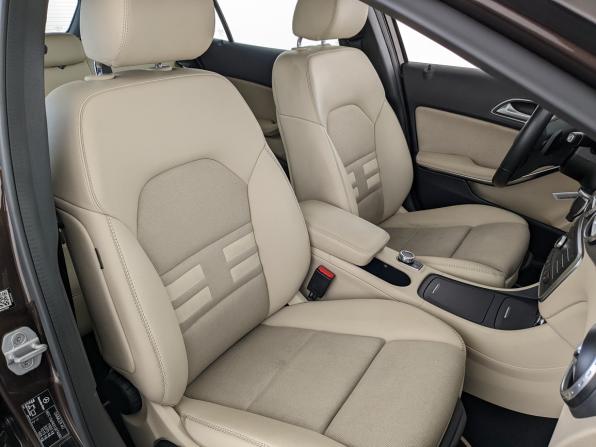 Mercedes-Benz GLA I (X156) с пробегом 2016 года, цена 2 050 000 рублей, 90464 км, внедорожник, Автокод Объявления