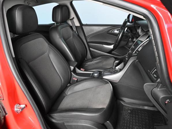Opel Astra J Рестайлинг с пробегом 2012 года, цена 969 000 рублей, 174946 км, хэтчбек, Автокод Объявления