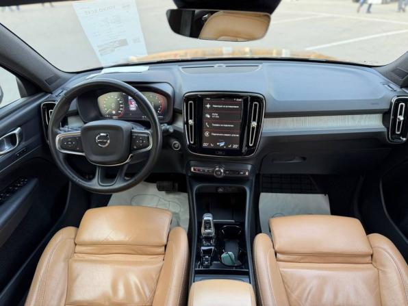 Volvo XC40 I с пробегом 2021 года, цена 2 899 000 рублей, 158598 км, внедорожник, Автокод Объявления