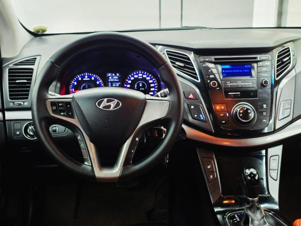 Hyundai i40 I с пробегом 2015 года, цена 1 299 000 рублей, 200800 км, седан, Автокод Объявления