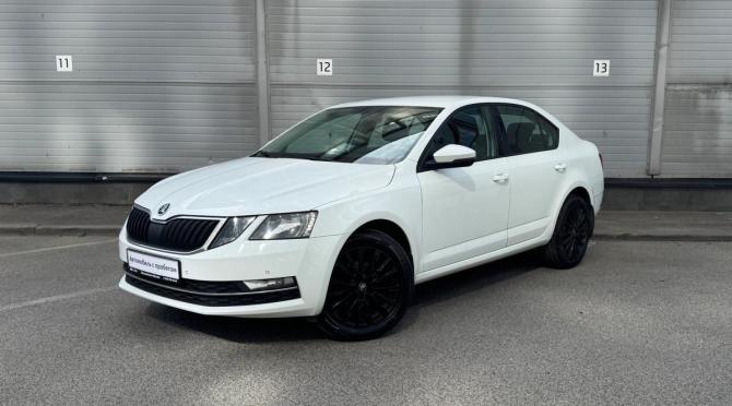 Skoda Octavia III (A7) Рестайлинг с пробегом 2018 года, цена 1 449 000 рублей, 152920 км, лифтбек, Автокод Объявления