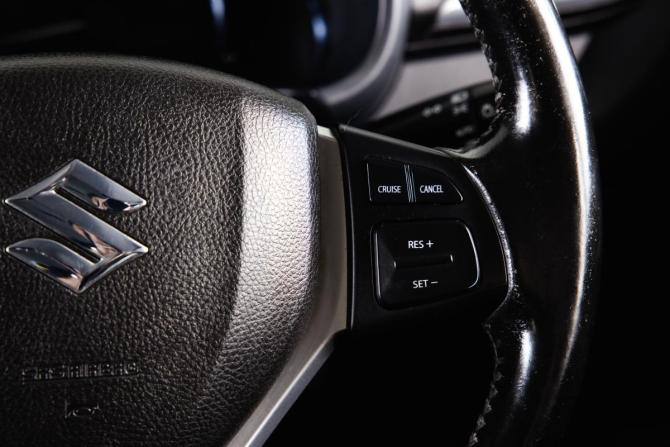 Suzuki Solio II Рестайлинг с пробегом 2015 года, цена 969 000 рублей, 131000 км, микровэн, Автокод Объявления