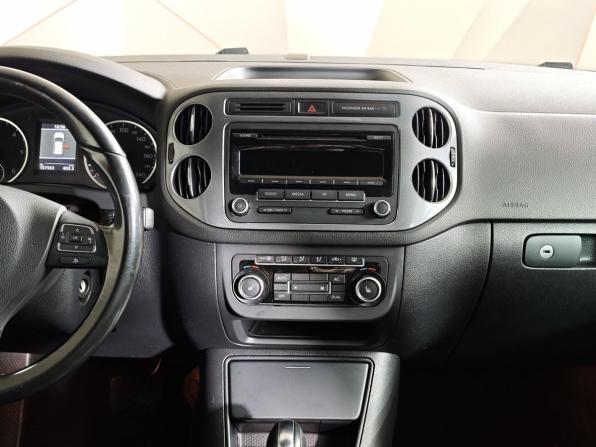 Volkswagen Tiguan I Рестайлинг с пробегом 2011 года, цена 1 750 000 рублей, 157563 км, внедорожник, Автокод Объявления