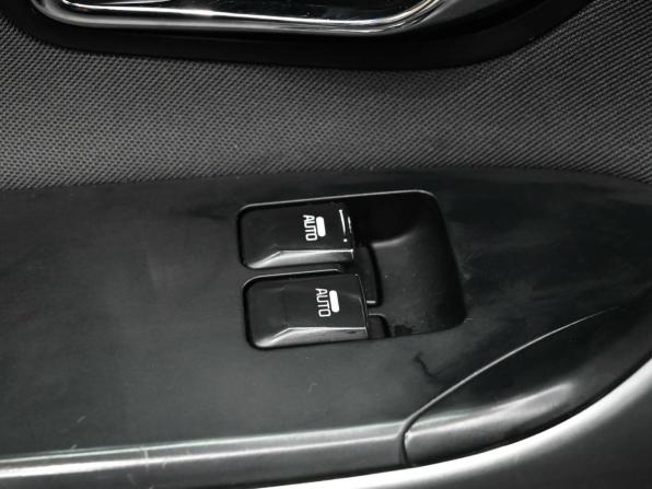 Kia Ceed II с пробегом 2015 года, цена 1 000 000 рублей, 186944 км, хэтчбек, Автокод Объявления