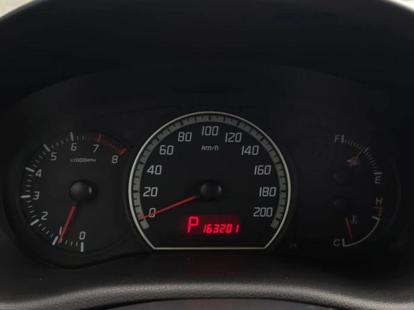 Suzuki Swift III с пробегом 2010 года, цена 649 000 рублей, 163201 км, хэтчбек, Автокод Объявления