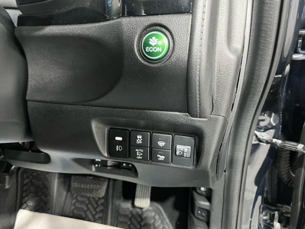 Honda Shuttle II с пробегом 2017 года, цена 1 140 000 рублей, 215000 км, универсал, Автокод Объявления