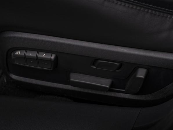 Mazda 6 III (GJ) Рестайлинг 2 с пробегом 2018 года, цена 2 478 000 рублей, 97398 км, седан, Автокод Объявления