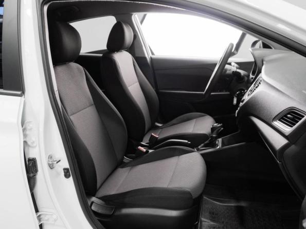 Hyundai Solaris II Рестайлинг с пробегом 2020 года, цена 1 609 000 рублей, 75965 км, седан, Автокод Объявления