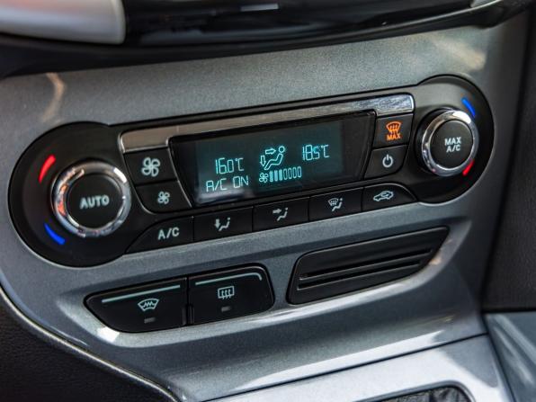 Ford Focus III с пробегом 2012 года, цена 848 000 рублей, 188806 км, хэтчбек, Автокод Объявления