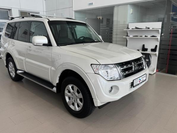 Mitsubishi Pajero IV Рестайлинг 1 с пробегом 2014 года, цена 2 599 000 рублей, 65114 км, внедорожник, Автокод Объявления