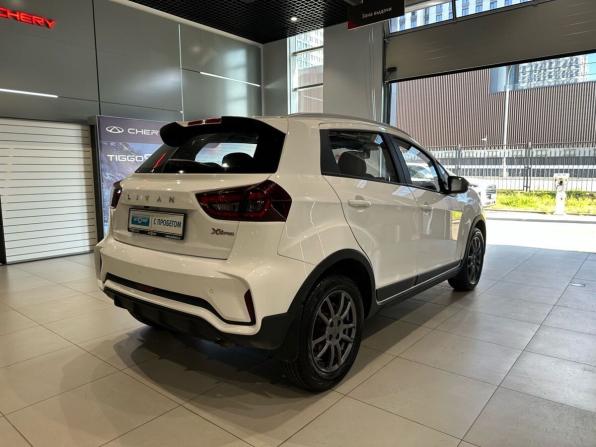 Livan X3 Pro с пробегом 2023 года, цена 1 359 000 рублей, 33984 км, внедорожник, Автокод Объявления