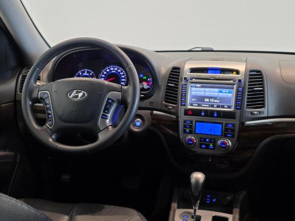 Hyundai Santa Fe II Рестайлинг с пробегом 2012 года, цена 1 645 000 рублей, 152040 км, внедорожник, Автокод Объявления