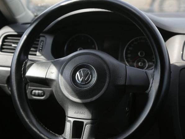 Volkswagen Jetta VI с пробегом 2014 года, цена 652 000 рублей, 247900 км, седан, Автокод Объявления