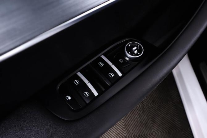 Chery Tiggo 7 Pro Max I с пробегом 2024 года, цена 2 049 000 рублей, 25132 км, внедорожник, Автокод Объявления