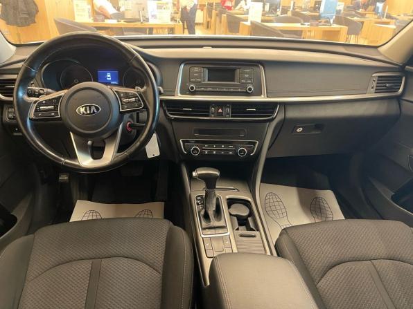 Kia Optima IV Рестайлинг с пробегом 2019 года, цена 1 649 000 рублей, 173000 км, седан, Автокод Объявления