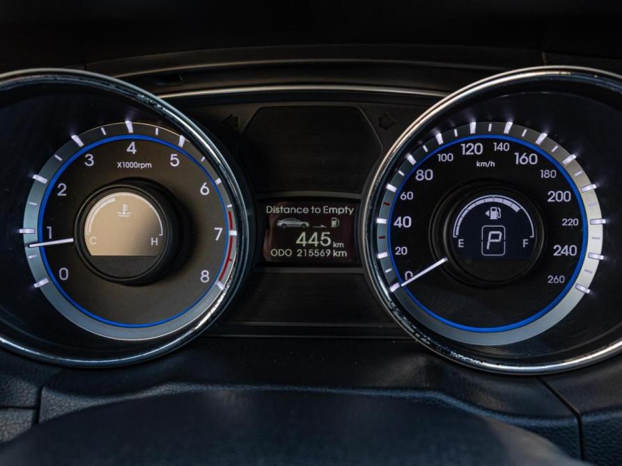 Hyundai Sonata VI (YF) Краснодар  - изображение 16