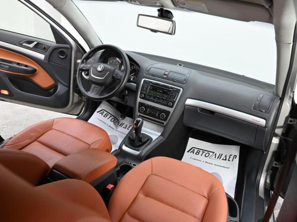 Skoda Octavia II (A5) Рестайлинг с пробегом 2012 года, цена 719 000 рублей, 141560 км, универсал, Автокод Объявления