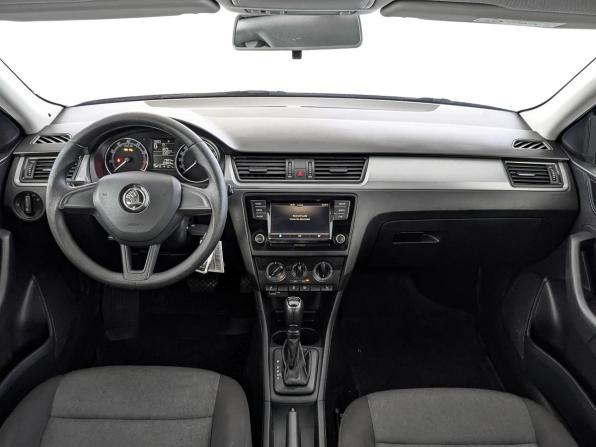Skoda Rapid I Рестайлинг с пробегом 2019 года, цена 1 360 000 рублей, 109860 км, лифтбек, Автокод Объявления