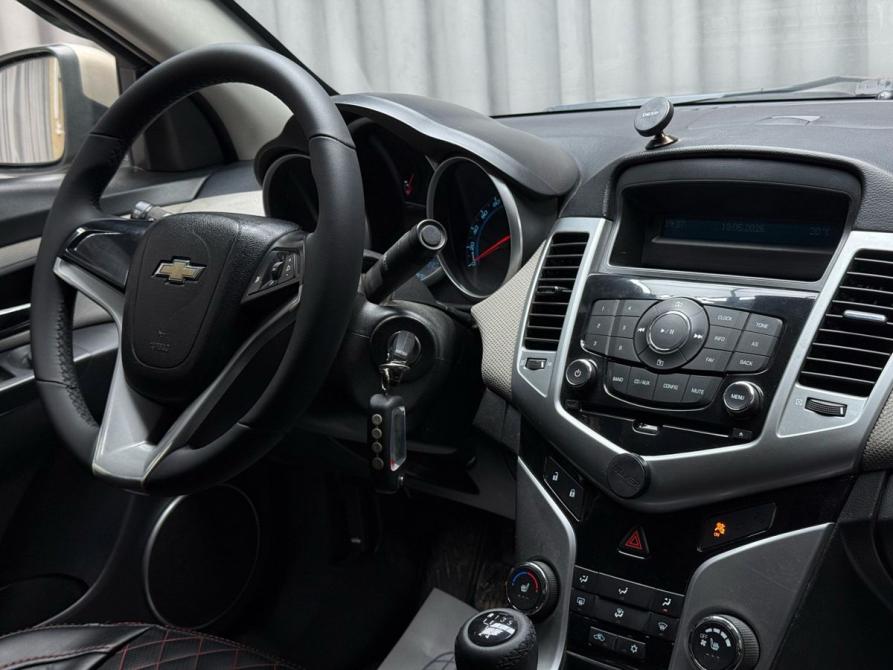 Chevrolet Cruze I Ижевск  - изображение 11
