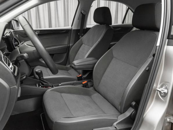 Volkswagen Polo VI с пробегом 2022 года, цена 2 030 000 рублей, 31861 км, лифтбек, Автокод Объявления