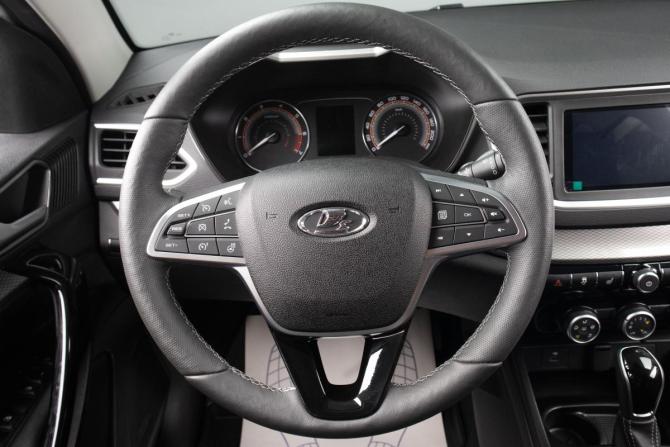 Lada (ВАЗ) Vesta I Рестайлинг (NG) с пробегом 2025 года, цена 1 679 000 рублей, 3777 км, седан, Автокод Объявления
