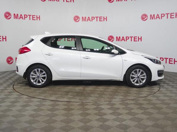 Kia Ceed II Рестайлинг с пробегом 2018 года, цена 1 483 000 рублей, 54853 км, хэтчбек, Автокод Объявления