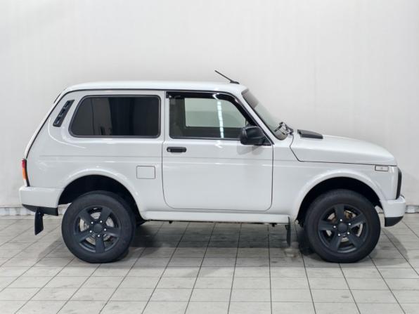 Lada (ВАЗ) Niva Travel I Рестайлинг с пробегом 2025 года, цена 1 036 100 рублей, 9781 км, внедорожник, Автокод Объявления