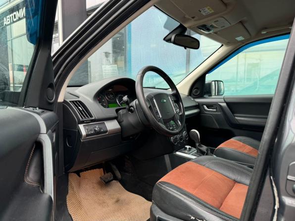 Land Rover Freelander II Рестайлинг с пробегом 2011 года, цена 1 100 000 рублей, 299290 км, внедорожник, Автокод Объявления