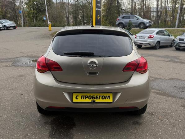 Opel Astra J с пробегом 2011 года, цена 515 000 рублей, 155278 км, хэтчбек, Автокод Объявления