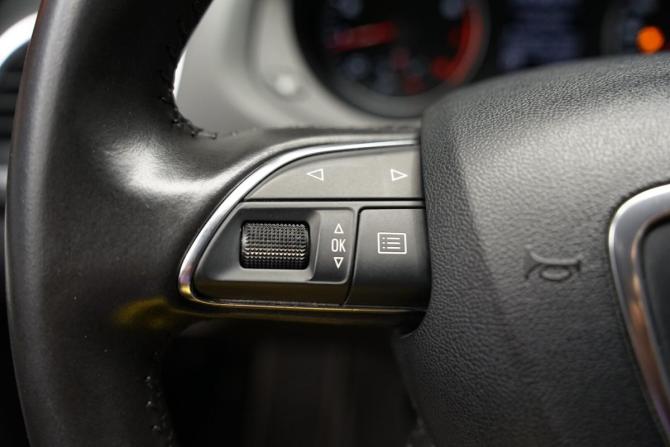 Audi Q3 I (8U) с пробегом 2013 года, цена 1 478 000 рублей, 212883 км, внедорожник, Автокод Объявления
