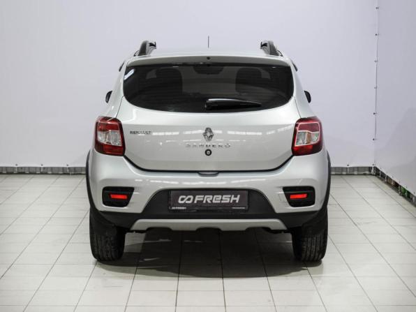 Renault Sandero II Рестайлинг с пробегом 2019 года, цена 1 099 000 рублей, 65986 км, хэтчбек, Автокод Объявления
