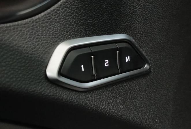 Geely Tugella I Рестайлинг с пробегом 2024 года, цена 3 049 000 рублей, 64000 км, внедорожник, Автокод Объявления