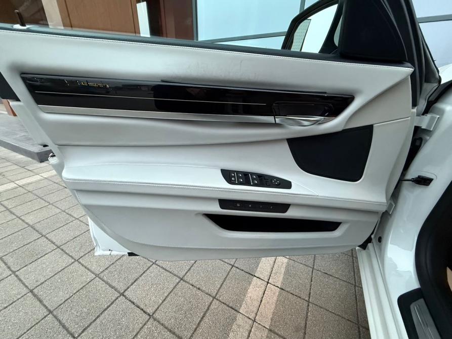 BMW 7 серии V (F01/F02/F04) Владикавказ  - изображение 15