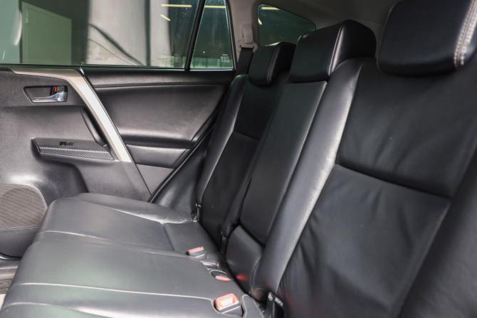Toyota RAV4 IV (XA40) с пробегом 2014 года, цена 2 399 000 рублей, 131000 км, внедорожник, Автокод Объявления