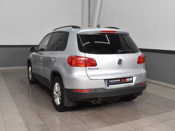 Volkswagen Tiguan I Рестайлинг с пробегом 2015 года, цена 1 374 995 рублей, 106007 км, внедорожник, Автокод Объявления