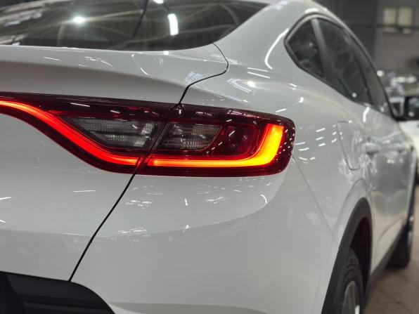 Renault Arkana I с пробегом 2021 года, цена 1 330 000 рублей, 79306 км, внедорожник, Автокод Объявления