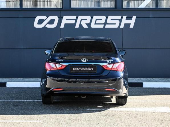 Hyundai Sonata VI (YF) с пробегом 2010 года, цена 1 299 000 рублей, 187627 км, седан, Автокод Объявления