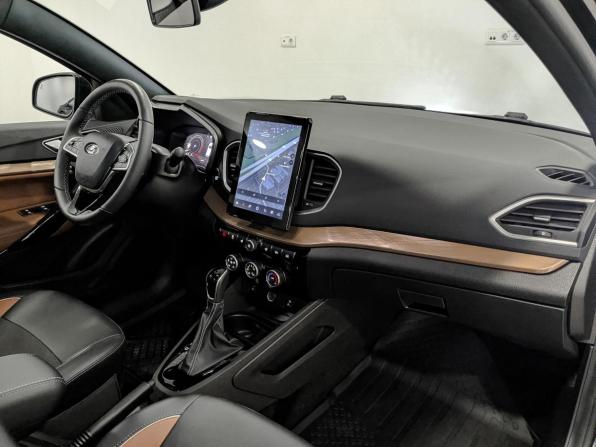 Lada (ВАЗ) Vesta I Рестайлинг (NG) с пробегом 2024 года, цена 1 690 000 рублей, 5333 км, универсал, Автокод Объявления